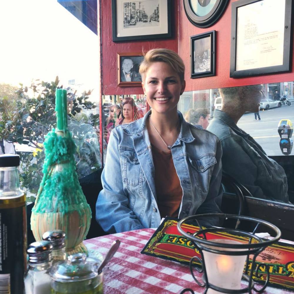 Meet your Posher, Emily